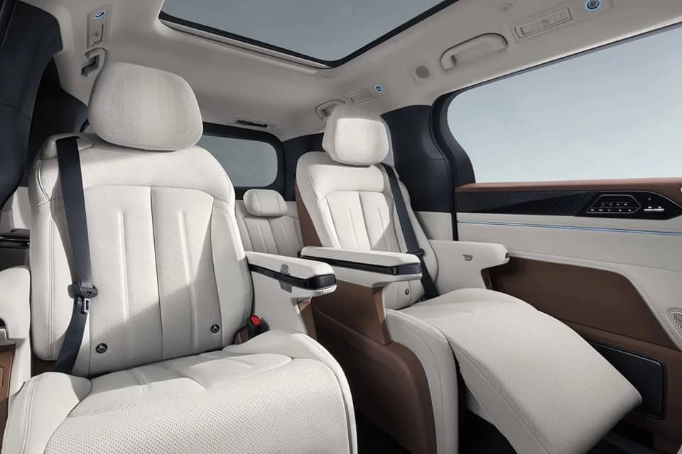 Nội thất BYD M9