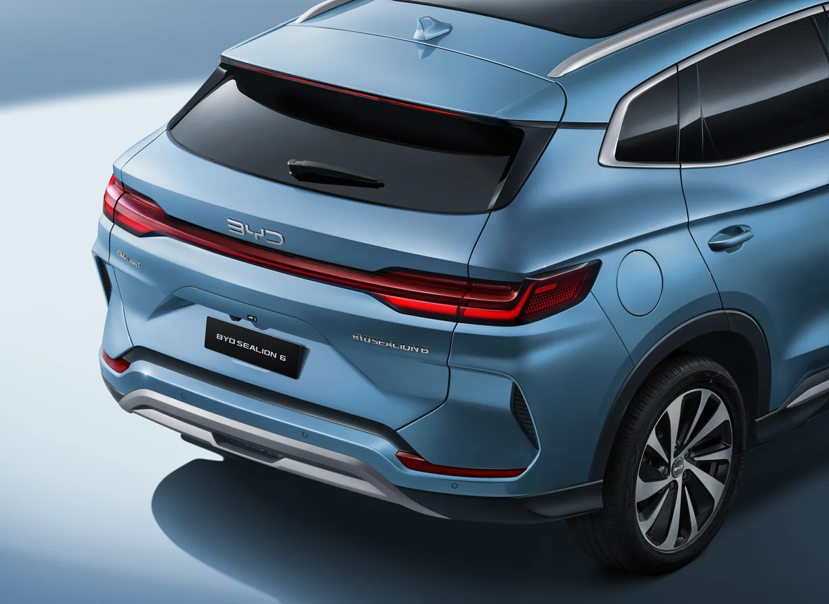 BYD SEALION 6 Gallery