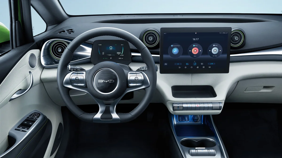 BYD Dolphin 2026 chi tiết ngoại thất 2