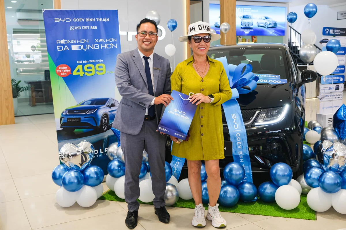 Đội ngũ BYD GOEV Bình Thuận tư vấn cho khách hàng tại sự kiện 23/05/2026